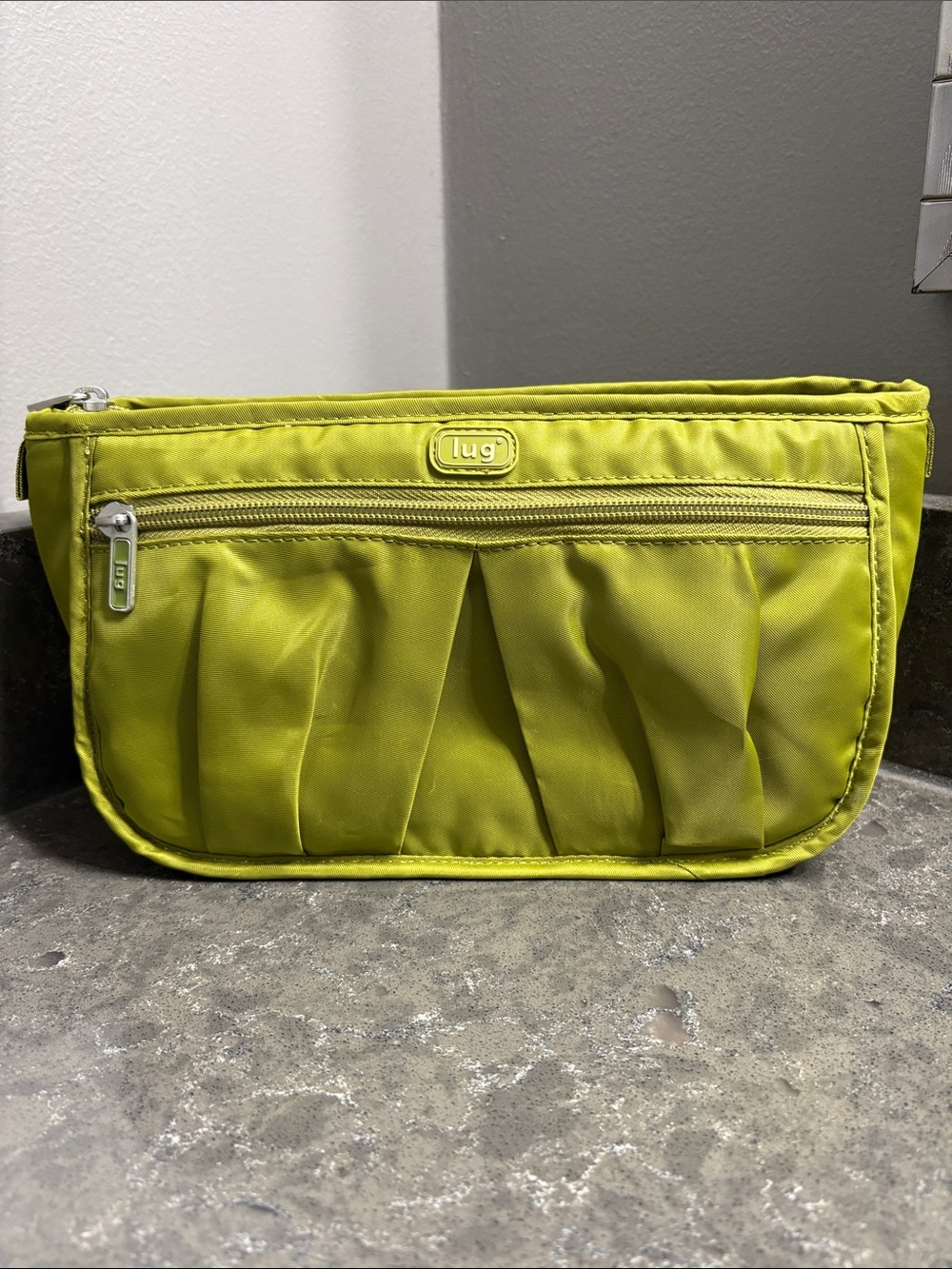 lug Parasail Green Pleated Travel Cosmetic Toiletry Bag